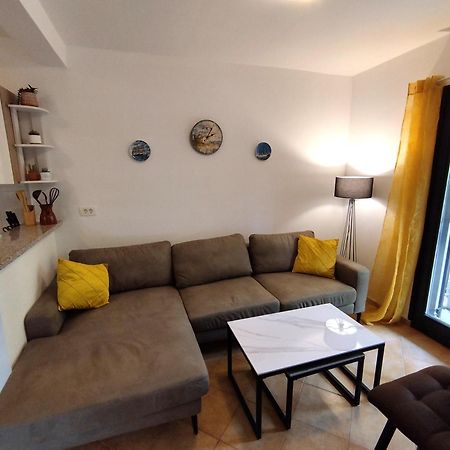 Apartments Zezelj Sveti Stefan Kültér fotó