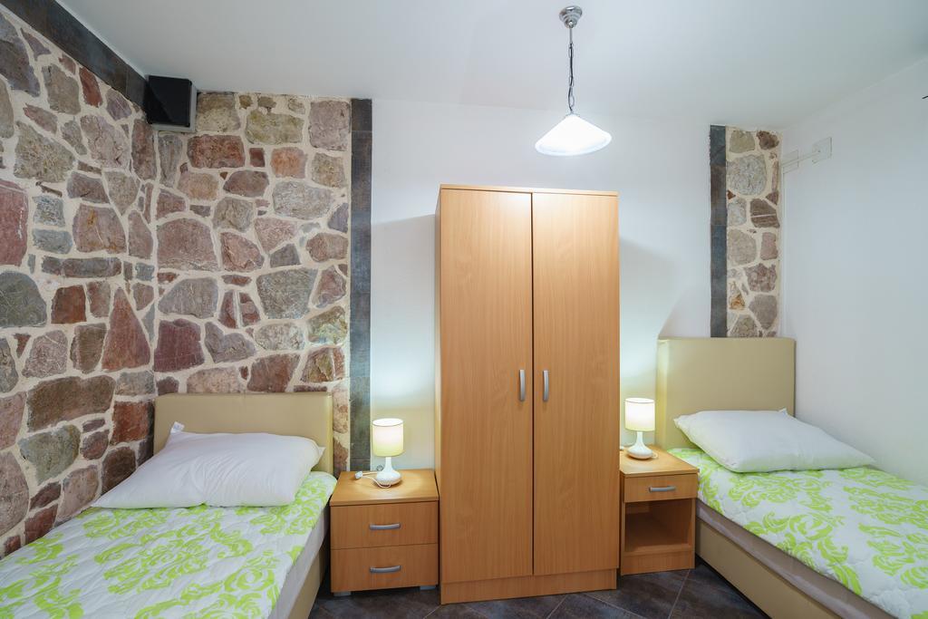 Apartments Zezelj Sveti Stefan Kültér fotó