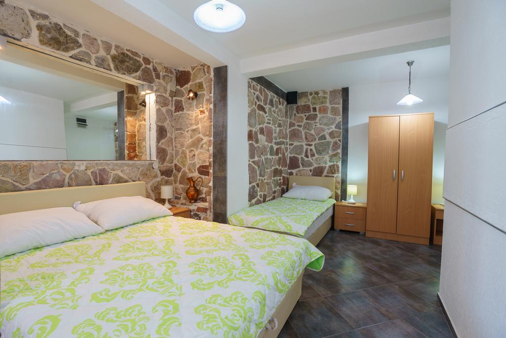 Apartments Zezelj Sveti Stefan Kültér fotó