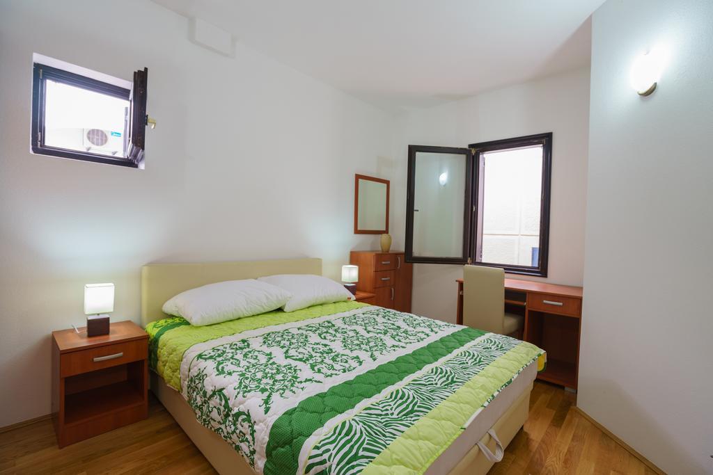 Apartments Zezelj Sveti Stefan Kültér fotó