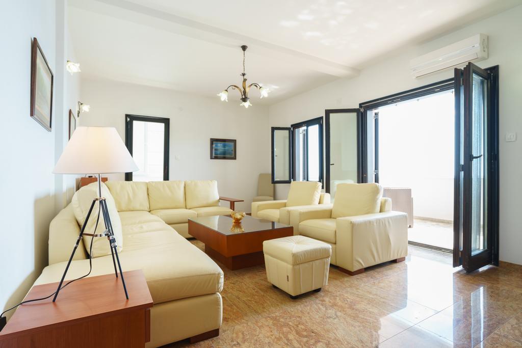 Apartments Zezelj Sveti Stefan Kültér fotó