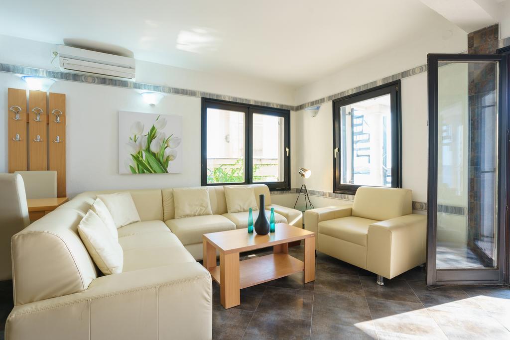 Apartments Zezelj Sveti Stefan Kültér fotó
