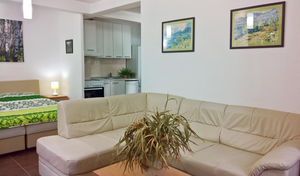 Apartments Zezelj Sveti Stefan Kültér fotó