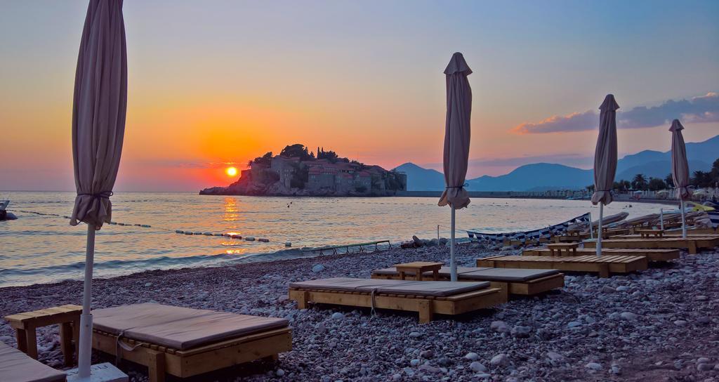 Apartments Zezelj Sveti Stefan Kültér fotó